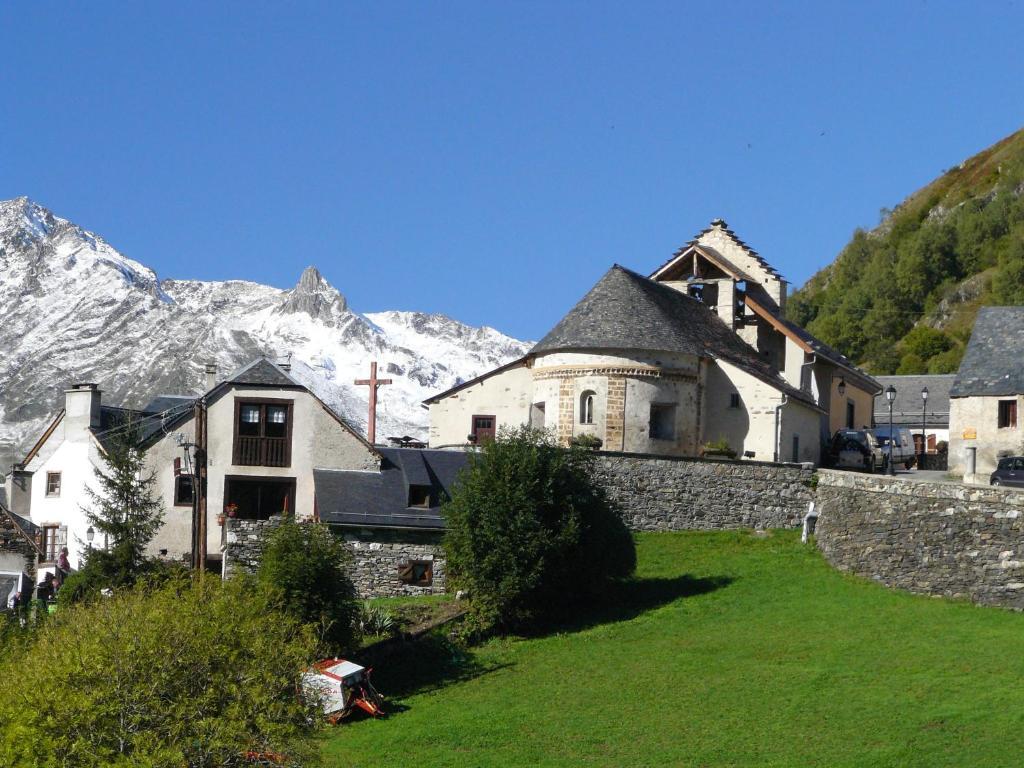 Logis Hotel Le Central Bareges Exterior photo